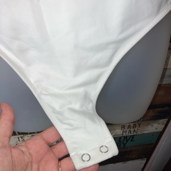 SO Lace sleeve Square neckline Bodysuit M - Picture 3 of 11